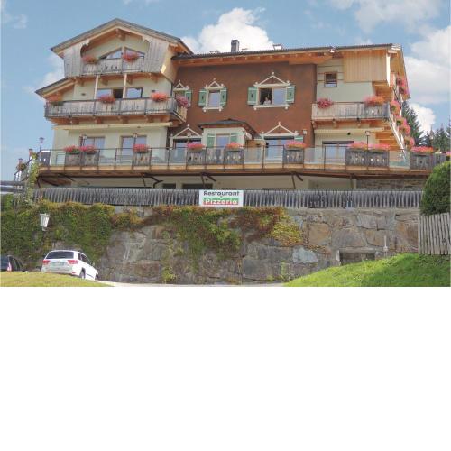 Three-Bedroom Apartment in Kartitsch