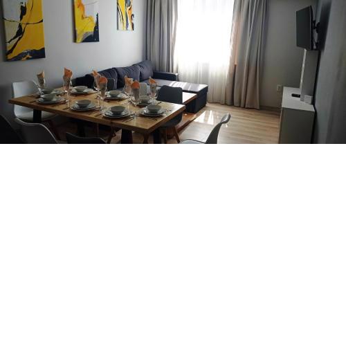 Three bedroom apartment sea Holidays in the center of Burgas