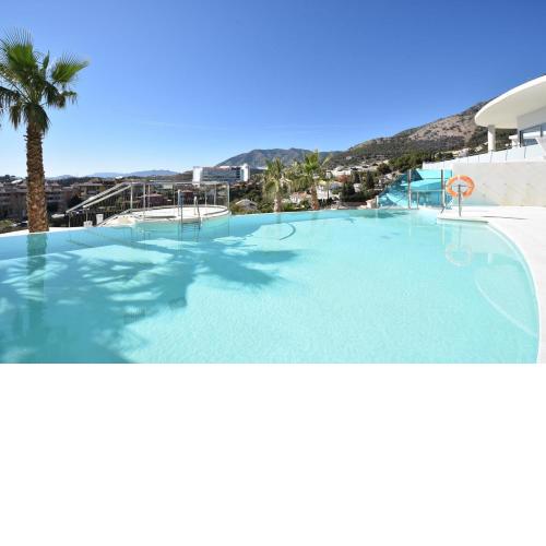 Three bedroom Apartment.Beach.Golf.Tenis.Paddle