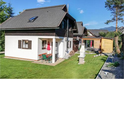 Three-Bedroom Holiday Home in Feistritz im Rosental