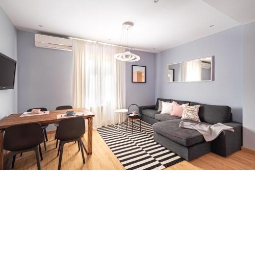 Three bedrooms apartment