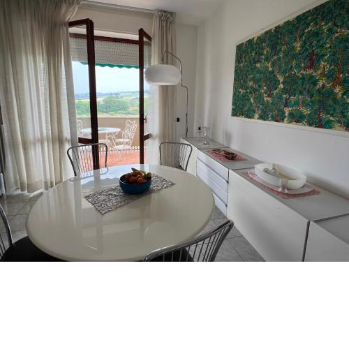 Three-room apartment in Civitanova for 4 people - Intero Trilocale per 4 persone Potenza Picena