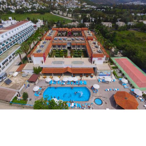 Tiana Beach Resort