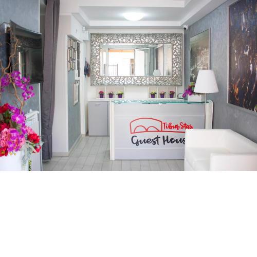 TIBUR STAR Guest House
