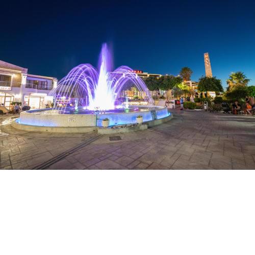 Tigaki Mall Hostel
