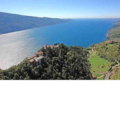 TIGNALE schönes Ferienhaus mit herrlichem Blick zum Gardasee
