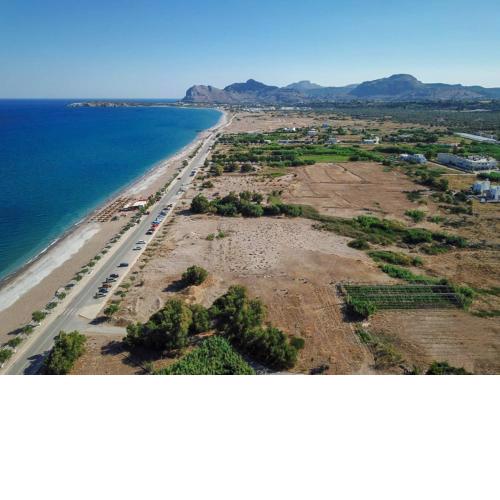 Tinas Dreams By The Sea