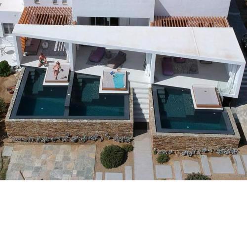 Tinos Blend Suites