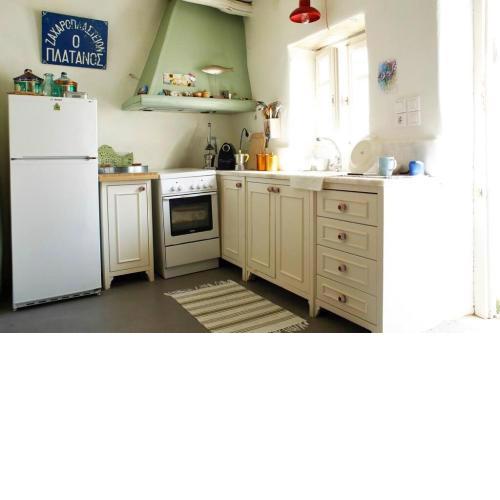Tinos experience the house
