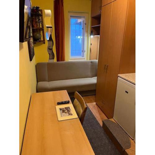 Tiny Private Apartment in Central Buda.
