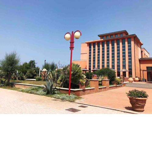 Tirrenia Stella Maris, con accesso spiaggia