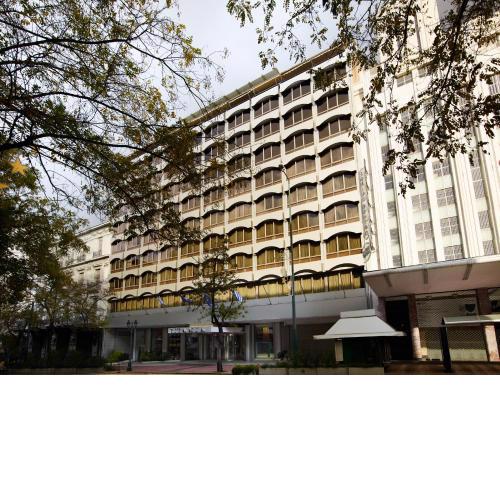 Titania Hotel