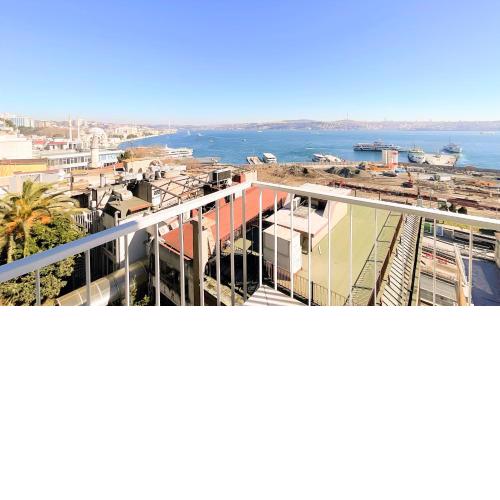 tiyoho - Stylish and Spacious Flat with 2BR Panoramic Bosphorus View