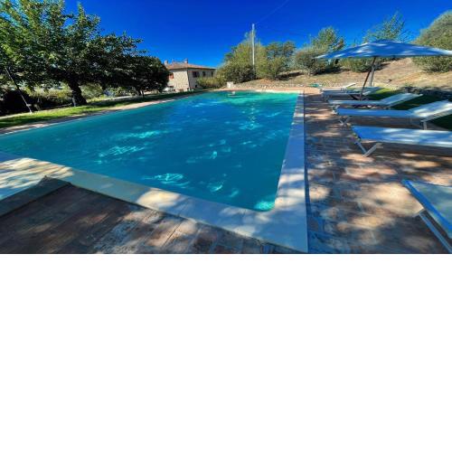 Todi By The PoolSleeps 10Exclusive PoolWalk To Todi 5 KmsRestaurant 05 Kms