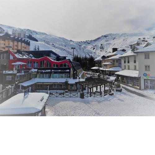 TODOSIERRANEVADA ZONA BAJA - APARTAMENTOS DE 4 DORMITORIOS - Junto a los Telecabinas