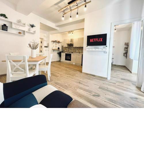 [TommyApartment] Centrale, Comodo, Moderno.