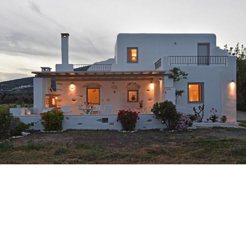 Tonia Apartments Paros