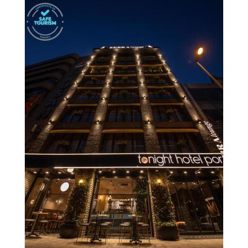 Tonight Hotel Port