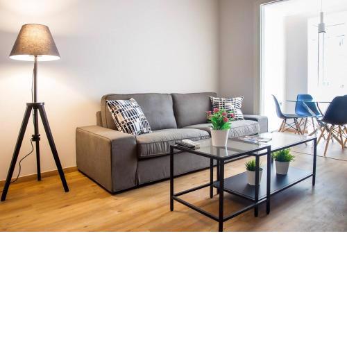 TONI'S Charming Apartment 2BD, close Thisseo Metro
