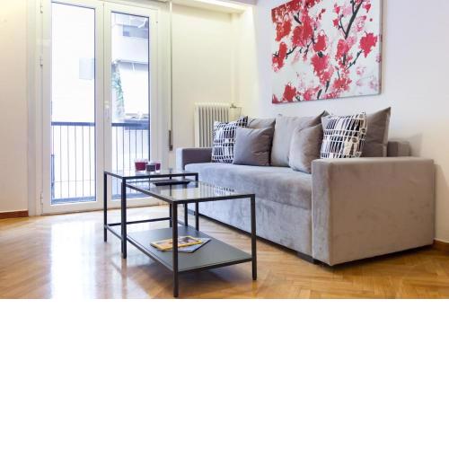 TONI'S New 2bdroom Apartment near Stadium