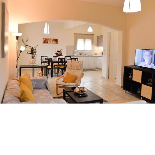 Tony & Hellen's House