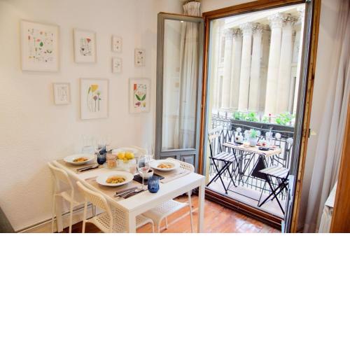 TOP APARTMENT frente a la Catedral