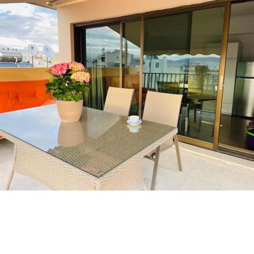 Top floor apartment