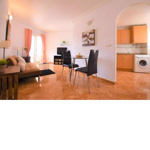 Top floor Torrevieja center apartment