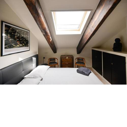 Top Living Apartments - Mansarda Vittorio Emanuele