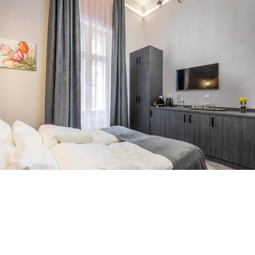 Top location apartment near Basilica