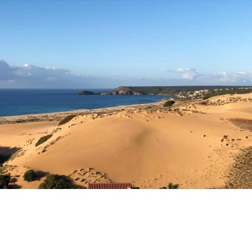 Torre dei Corsari mit Aussicht auf Meer und Dune