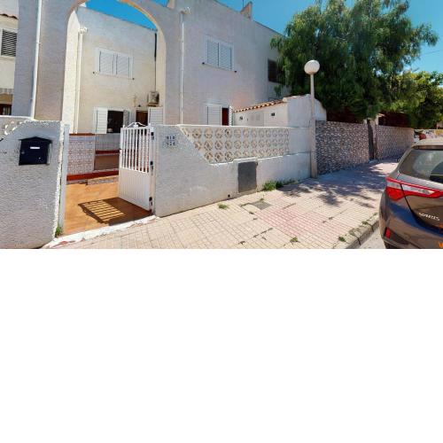 Torrevieja Center Townhouse 24 Beachside