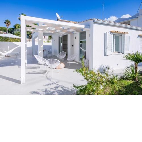 Total White Villa