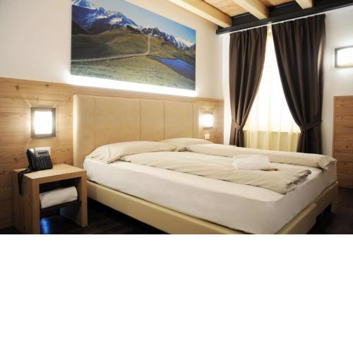 TOURING HOTEL & SPA