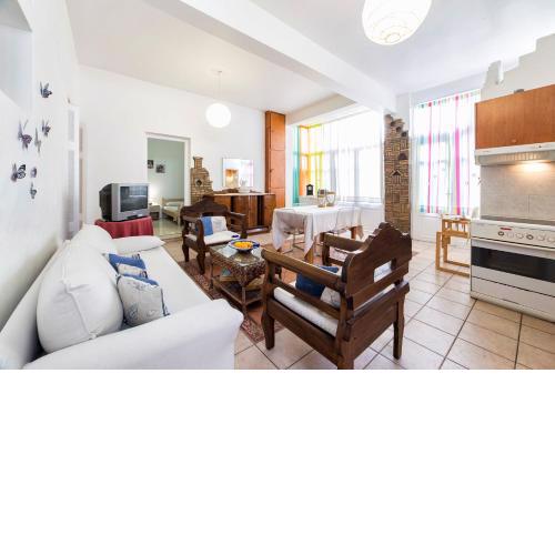 Town House for 6-16
