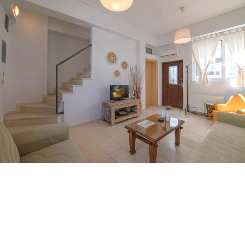 Townhouse in the Historical Centrer of Athens