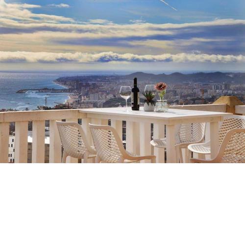 TOWNHOUSE WITH SPECTACULAR SEA VIEWS BBQ SOLARIUM