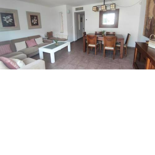 TOYO Apartamento golf y playa