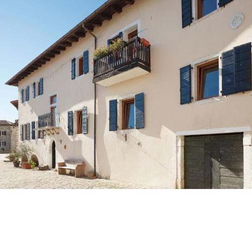 Traditional Apartment in Poffabro with Fireplace