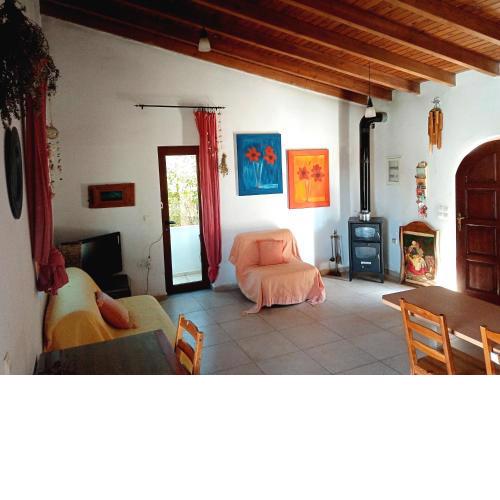 Traditional art house 2