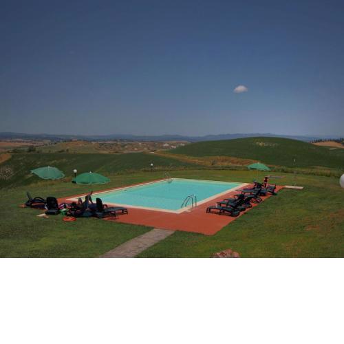 Traditional Farmhouse in Toscana with Swimming Pool