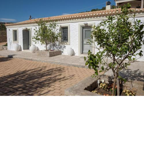 Traditional Guest House Grandma Vitsa in Ermioni