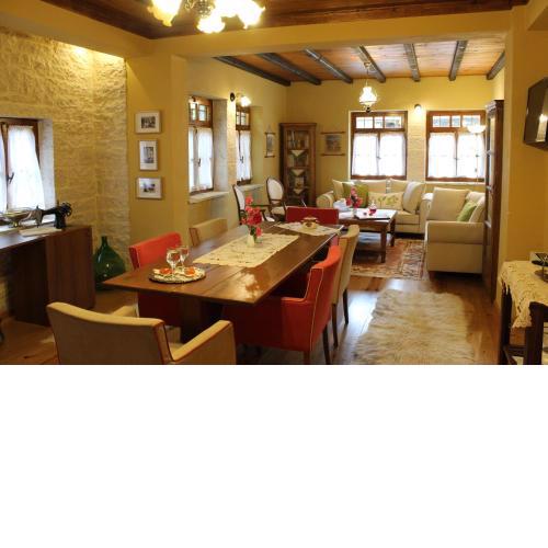 Traditional Guesthouse Marousio