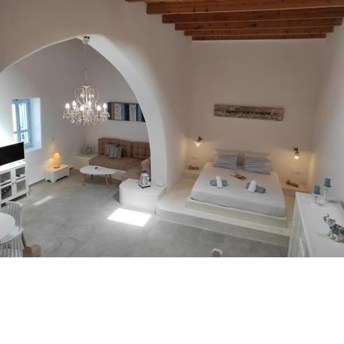Traditional Luxury House