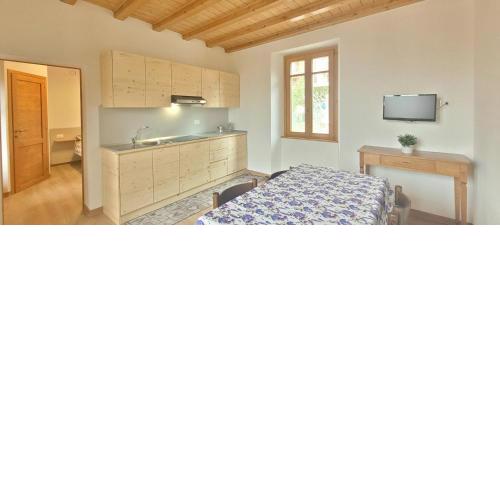 Traditional mountain loft in 15min from Como lake