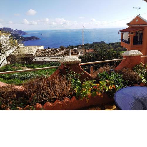 Traditional Panoramic Sea View House
