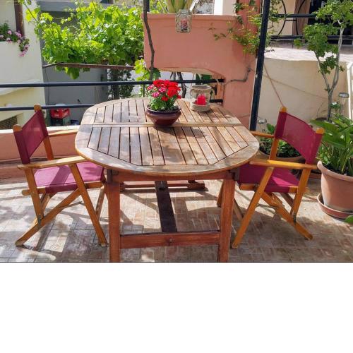 Traditional Residence with terrace
