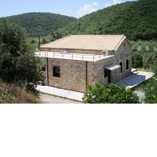 Traditional Stone House - Individual - 4-8 persons