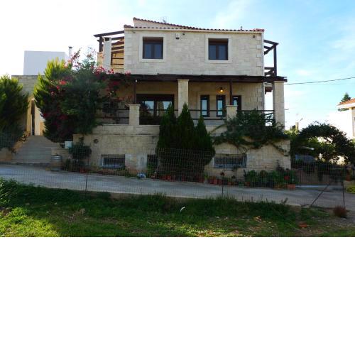 Traditional Stonehouse Vicky