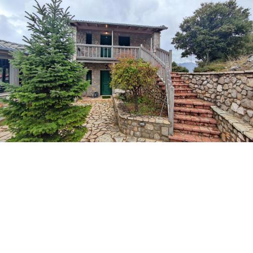 Traditional view apartment in Livadi Parnassos